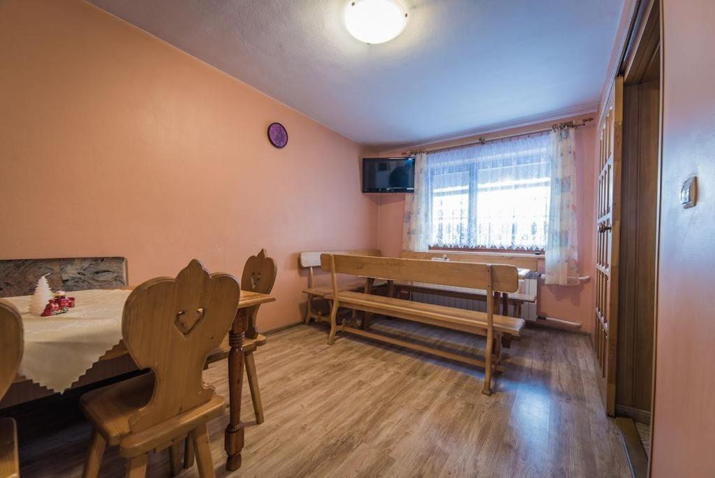 Pokoje Goscinne Pod Grapa Zakopane Buitenkant foto